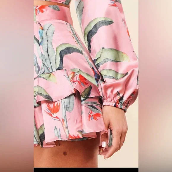 Two-Piece Short Set - Picture 3 of 4